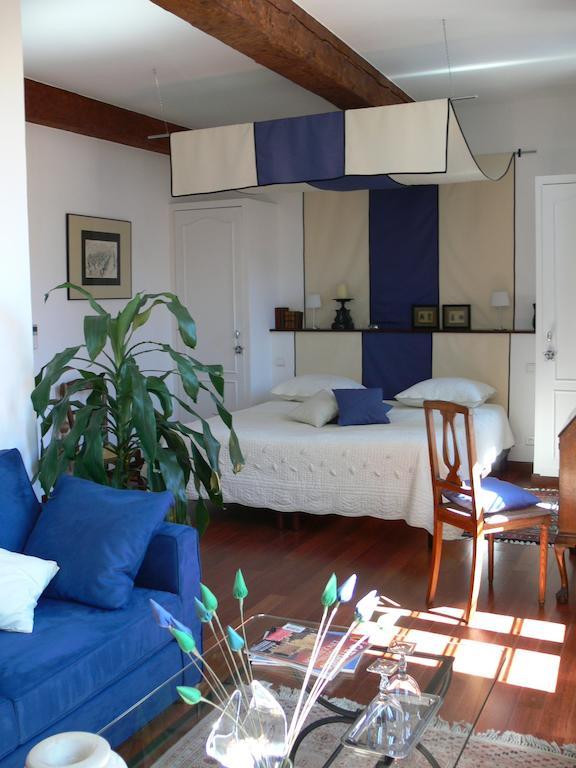 Maison D'Hote La Tourette Cucugnan Ruang foto